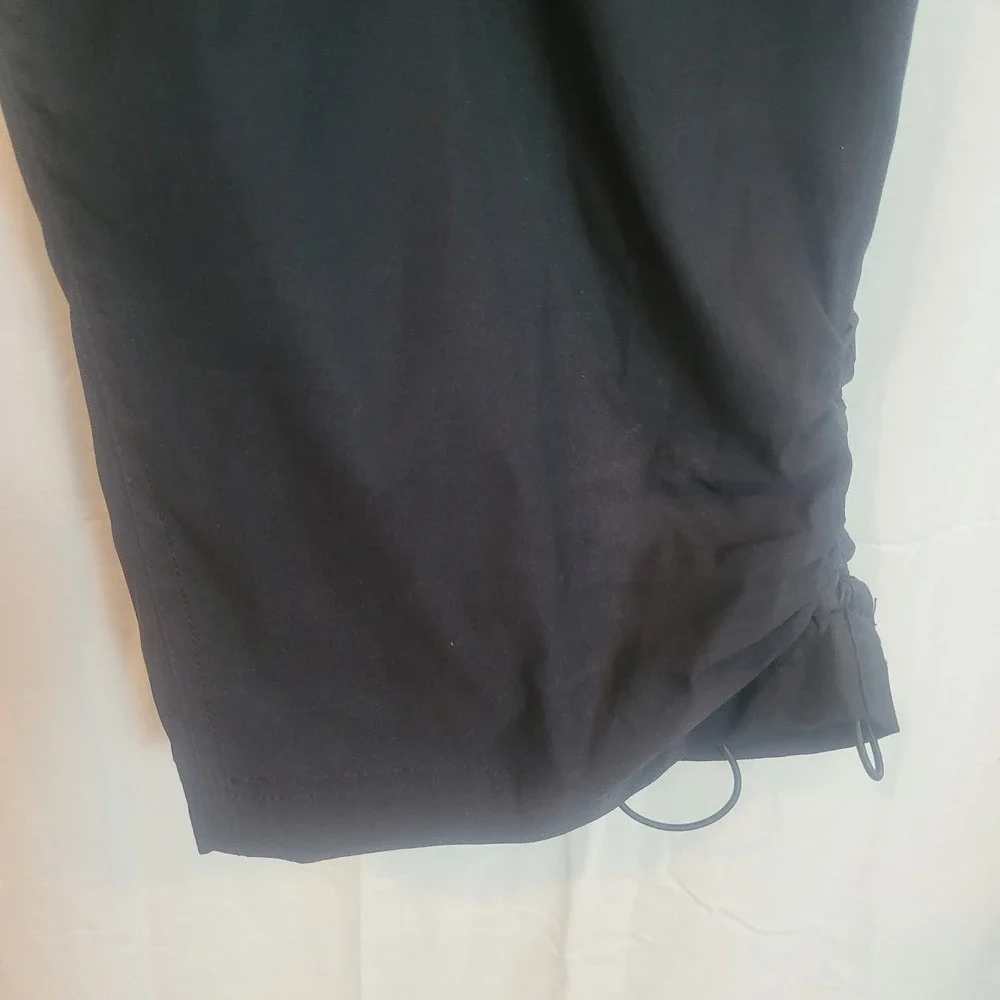Eddie Bauer Womens Black Lightweight Capri Pants Hiking Outdoor Cargo Size 16